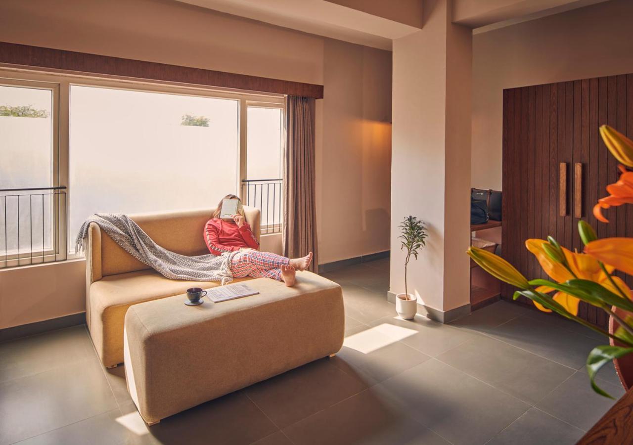 Minimalist Poshtel & Suites Ню Делхи Екстериор снимка